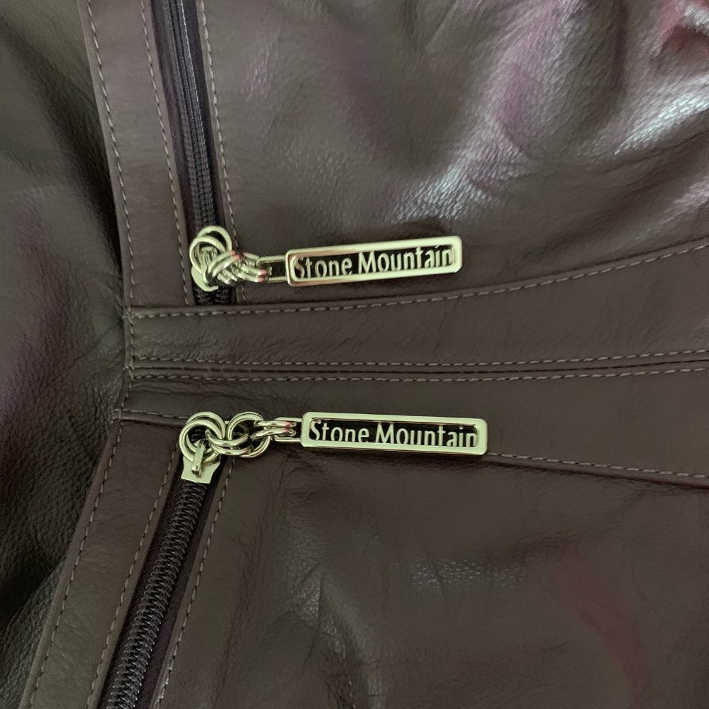 Stone Mountain GENUINE Deep Purple Leather Shoulder Bag NWT - Picture 5 of 15